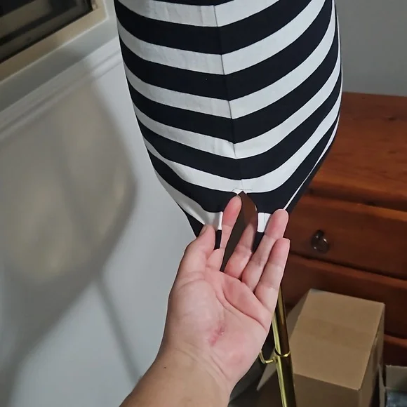 Ralph Lauren Cotton Black & White Stripped Ladies Top Size S. Sleeves ½-Length - Picture 5 of 11